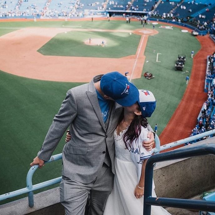 8 Ways to Plan a Baseball Theme Wedding ...