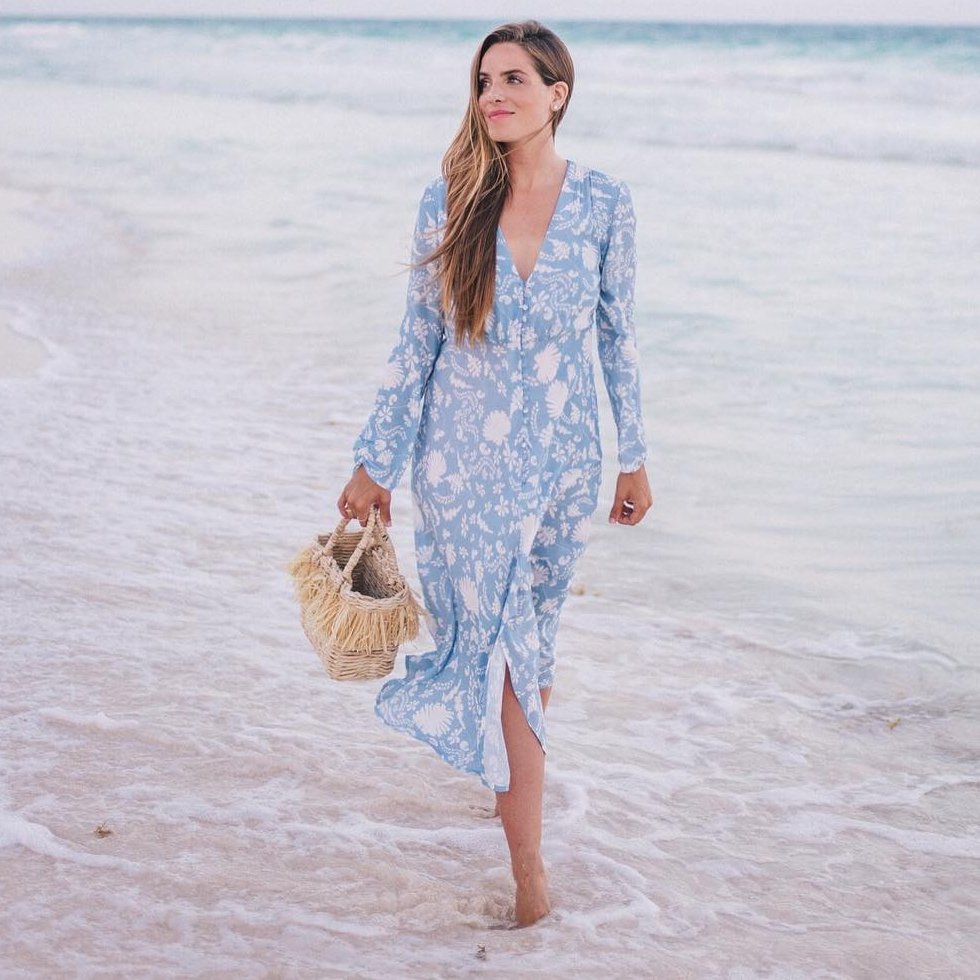 Summer Dresses to Make You Look Stylish at the Beach ...