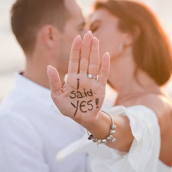 11 Creative Wedding Ring Photo Ideas That Youll Cherish Forever 7022