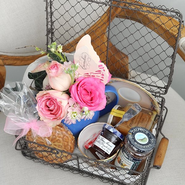 Superb Ideas for DIY Gift Baskets ...