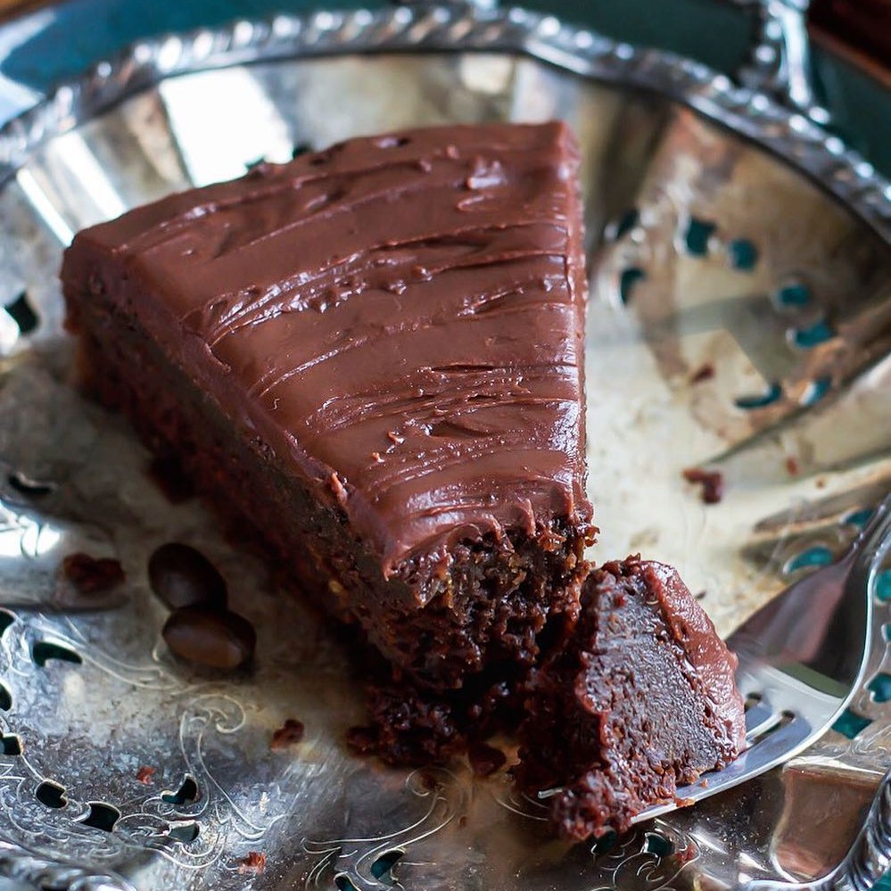 Chocolate Cake for Breakfast- Here's the Facts ...