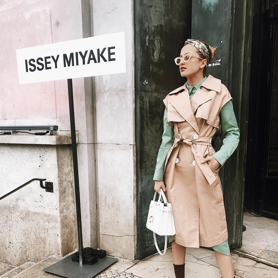 9 Street Style Ways to Wear a Trench Coat ...