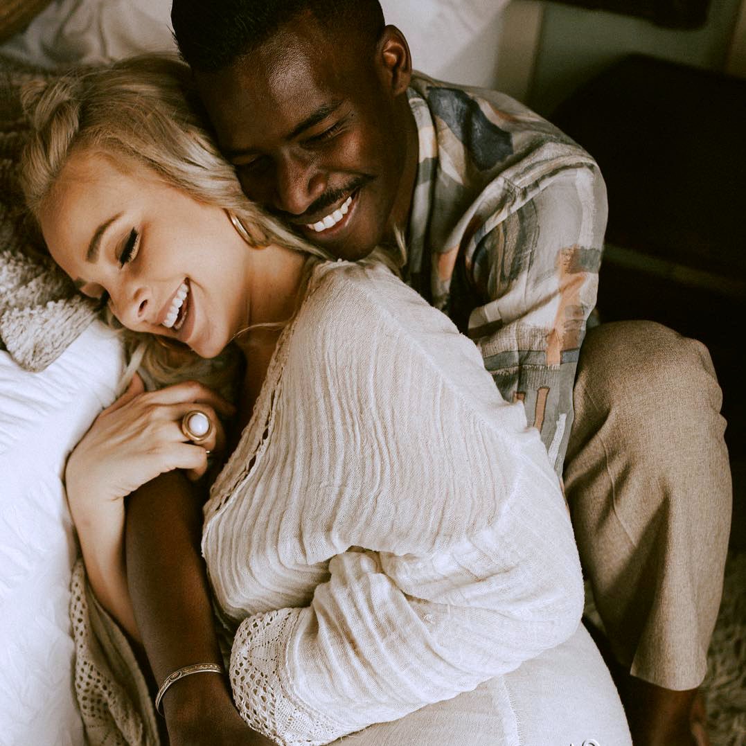 7 Positive Signs He's Happy with You in Bed ...