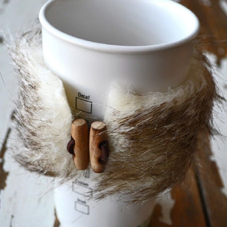 Video Tutorial for DIY Fur Coffee Cup Covers ...