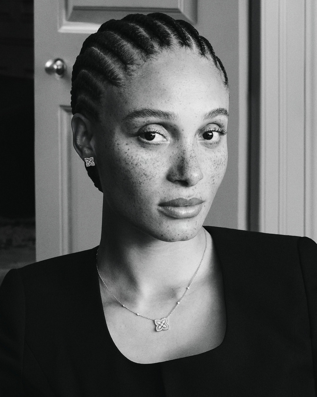 What Makes This Jewelry a True Classic  