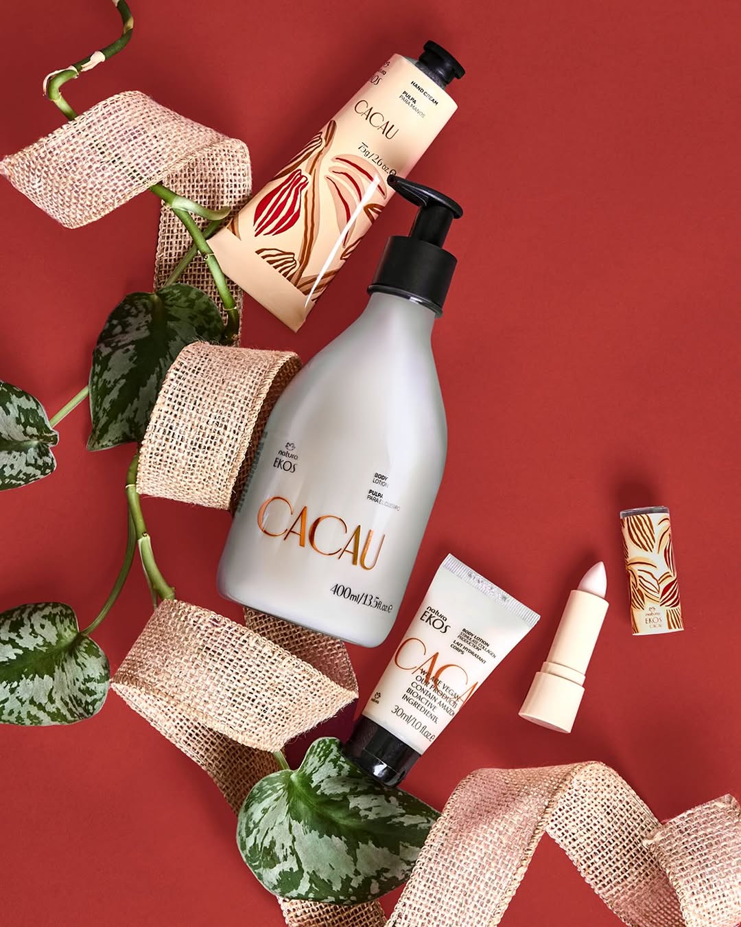 8 Lush Natura Holiday Gift Sets for Every Woman on Your List