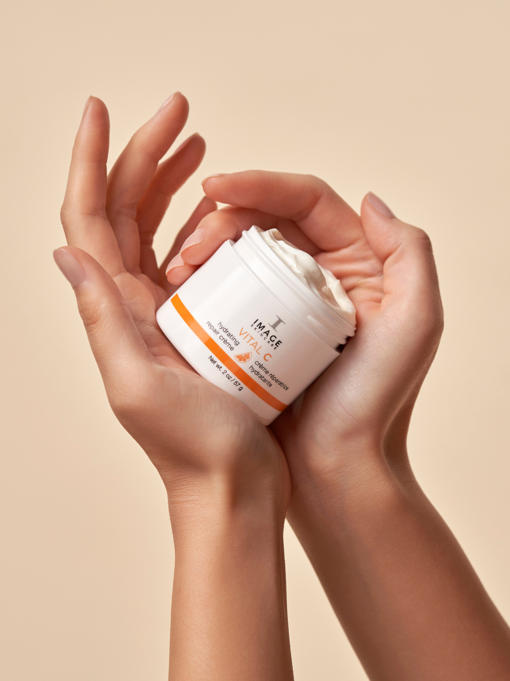 How to Pair Mineral Sunscreen With Makeup During Cold Weather